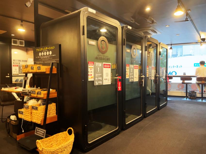 アクセアカフェ神保町店のテレワークブース