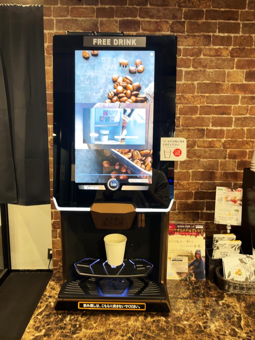 アクセアカフェ神保町店のコーヒーマシン